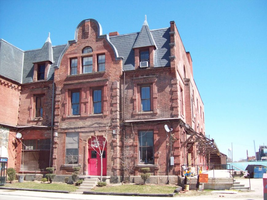 The Distillery Hotel